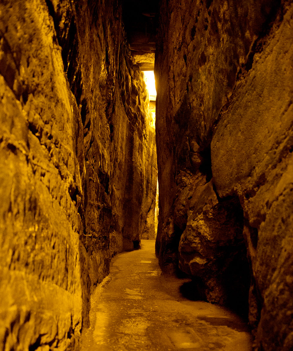 IMG_7873 Wailing Wall tunnels